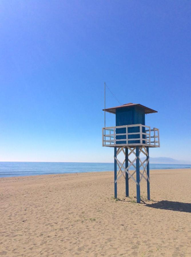 Villa Alboran Beachfront 9Pax Torre de Benagalbon Dış mekan fotoğraf
