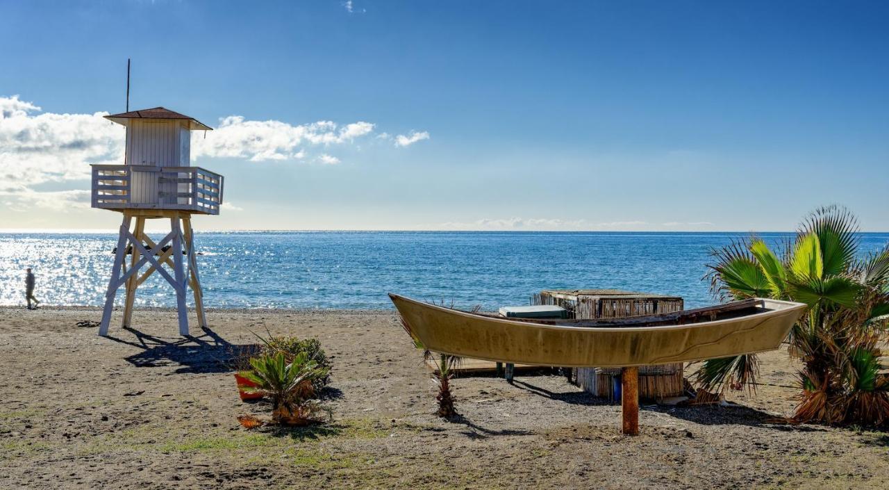 Villa Alboran Beachfront 9Pax Torre de Benagalbon Dış mekan fotoğraf